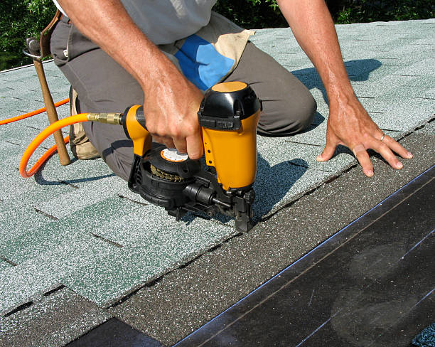 Roof Gutter Cleaning in Crownpoint, NM